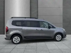 Renault Grand Kangoo Techno SHZ TCe 130 EDC 96 kW (131 PS), Automati... Bild 2