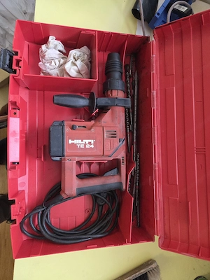 Hilti Bohrhammer TE-24 Bild 2