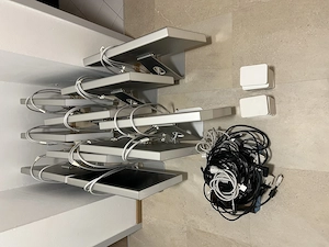 10x Apple Cinema HD Display 23" A1082 inkl. Netzteil