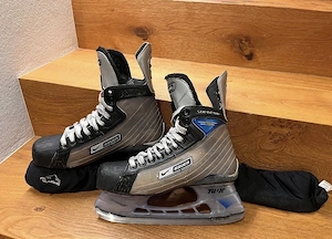 Eishockey Ausrüstung M-L Bild 6