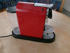 Nespresso Kaffeemaschine Citiz Cherry Red Bild 4