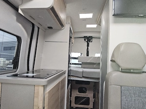  Wohnmobil Detleffs Globetrail Ford Automatikgetriebe Bild 7