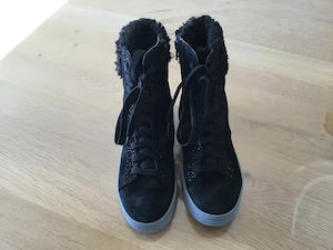 Süße Mädchen-Winterstiefel v. SuperFit, GoreTex,,mit Innenzipp, neuwertig!