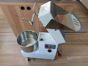 Teigknetmaschine Häussler Bild 3