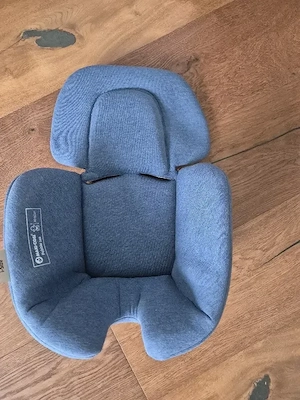 Maxi Cosi Babyschale mit Isofix Bild 2