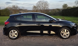 Ford Focus ST Line (Mk4) 1.0L EcoBoost Hybrid, Benzin Bild 3