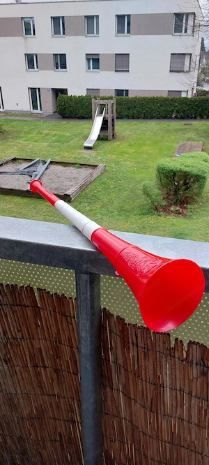 Vuvuzela zu verkaufen  Bild 2