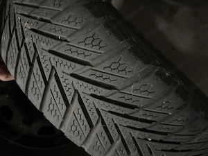 4 Winterreifen inkl. Stahlfelgen 175 70 R14   guter Zustand   50  Bild 5