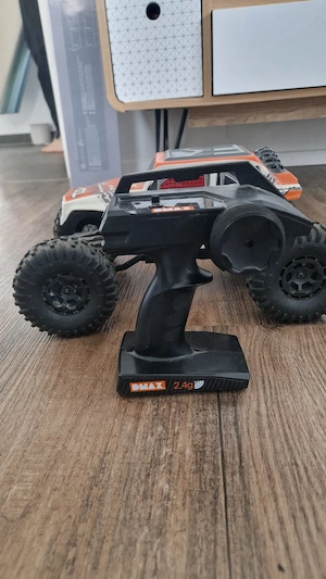 ferngesteuertes Auto  Bild 2