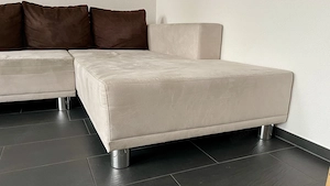 Couch ausziehbar inkl. 4 große Kissen Bild 3