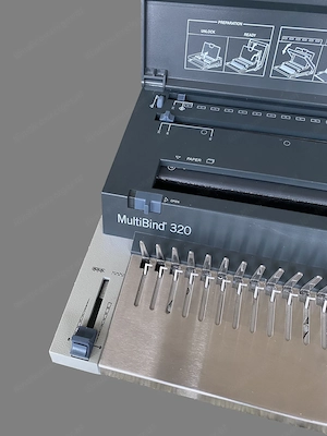 GBC MultiBind 320   Multifunktionales manuelles Bindegerät + ca. 800 Plastikbinderücken Bild 2