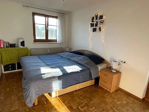 Dachgeschosswohnung in ruhiger Lage mit ruhiger Lage und Bergpanorama Bild 3