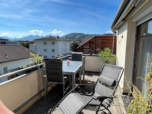 Dachgeschosswohnung in ruhiger Lage mit ruhiger Lage und Bergpanorama Bild 7