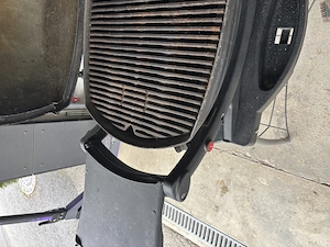 Weber Gasgriller mi Untergestell Bild 4