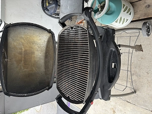 Weber Gasgriller mi Untergestell Bild 5