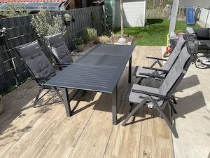 Gartentisch mit 4 Stühlen Bild 4