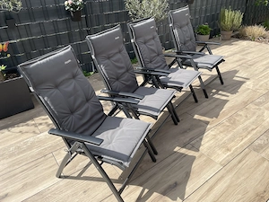 Gartentisch mit 4 Stühlen Bild 5