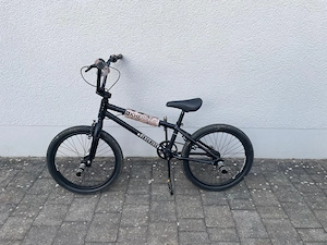 BMX KHE Bikes Black Jack, Alu, 20 Zoll, neuwertig 