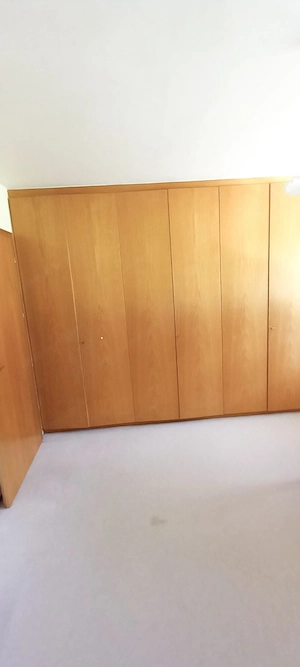 Kleiderschrank massiv 390 x 240 Bild 2