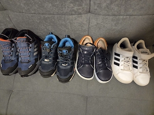 Kinderschuhe Größe 30