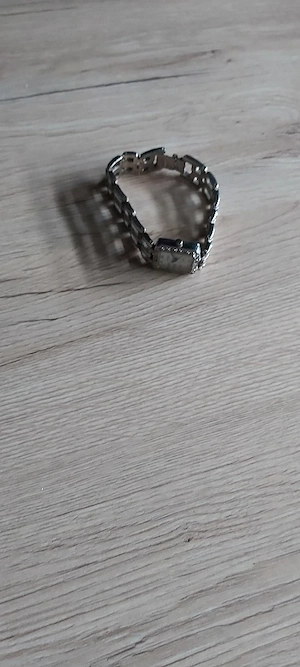 Gebrauchte Armbanduhr  Bild 2