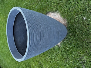 Pflanzgefäß zu verschenken