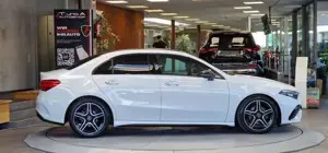 Mercedes-Benz A 180 Bild 2
