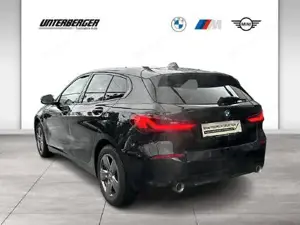 BMW 118d Sport Line // Anhängerkupplung // LED // Tempomat Bild 4