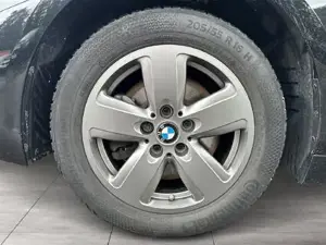 BMW 118d Sport Line // Anhängerkupplung // LED // Tempomat Bild 6