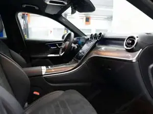 Mercedes-Benz GLC 300 de 4MATIC ACC SpurW Navi Sport S-Sitz Bild 7