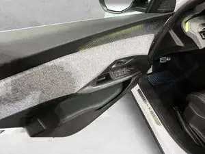 Peugeot 5008 Bild 12