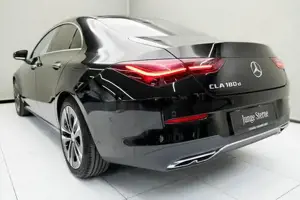 Mercedes-Benz CLA 180 Bild 12