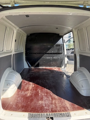 Volkswagen T5 Transporter 1,9tdi Bild 5