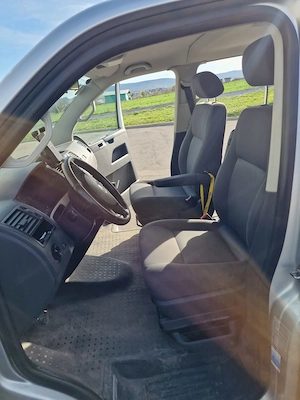 VW TransVan T5 2.5 TDI D-PF 4motion Transporter   Kastenwagen Bild 4