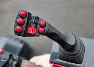 Heracles H160 Hoflader - Radlader - Kompaktlader - Yanmar Motor Bild 10