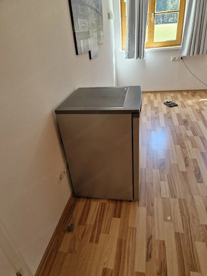 Kühlschrank mit Gefrierfach  Bild 3