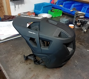 Fahrrad Half shell Helm zu Verkaufen  Bild 2