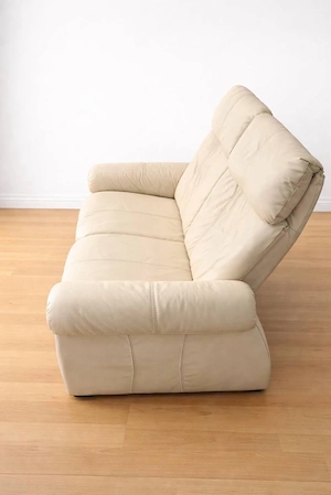 Beiges Ledersofa Bild 2