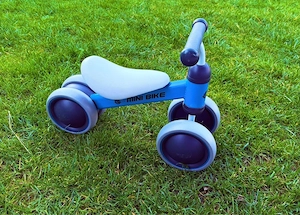 Laufrad ab 9 Monaten 