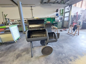 Verkaufe neuen Smoker Bild 4
