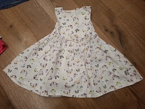 Mädchenkleider Gr. 74-80 Bild 3