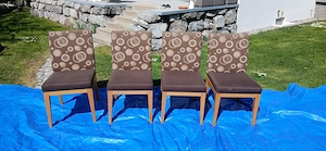 Verkaufe vier  Polsterstühle