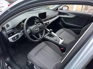 Audi A4 Avant 2.0tdi Bild 9