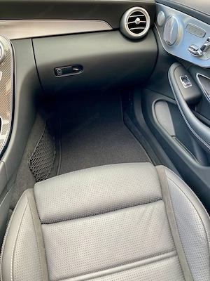 Mercedes C63 S AMG, nur 9800km Bild 7