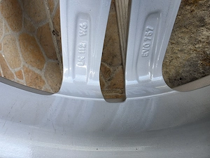 BMW Alufelgen. 1 Jahr alt. Bild 9