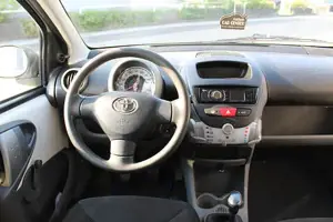 Toyota Aygo Bild 8