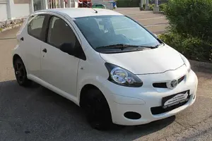 Toyota Aygo Bild 2