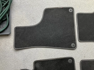 Fußmatten Audi A3, Velour Bild 5