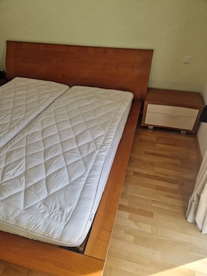 Bett mit 2 Kommoden inkl. Lattenrost evtl. Matratzen  Bild 3