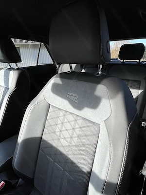 VW T-Roc R-Line TDI 4Motion DSG - Allrad Bild 4